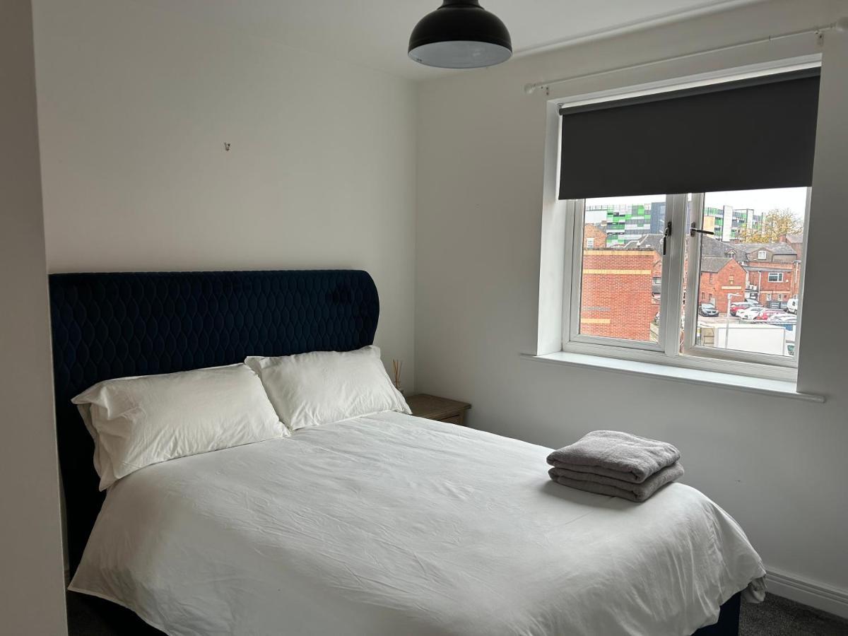 2 Bedroom In Prime Location With Secure Parking Apartment